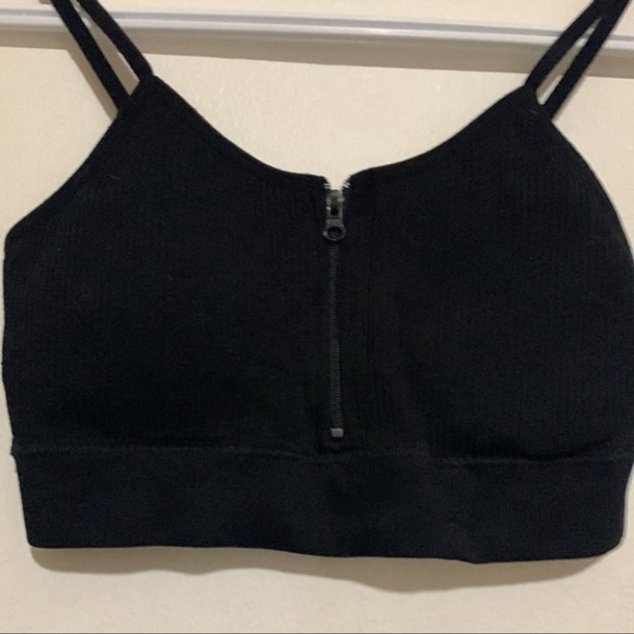 3/$30 Forever 21 padded front zip crop tank sports bra bralette - Picture 3 of 4